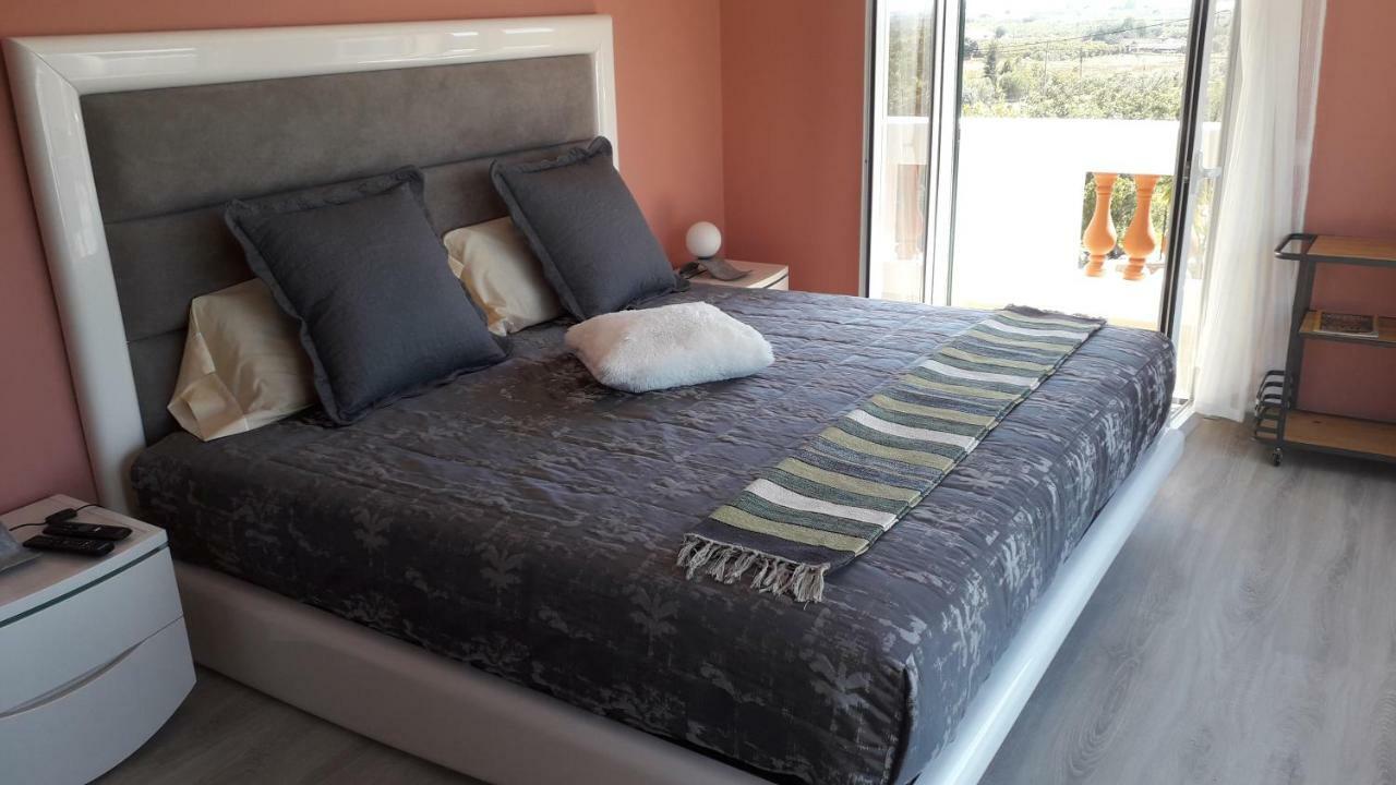 Alojamento Local Patudos, Suite Com Terraco Privado Tavira Bagian luar foto